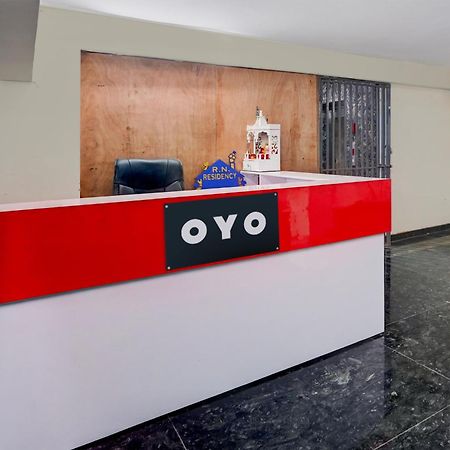 Hotel O R.N Residency Hotel Газиабад Экстерьер фото